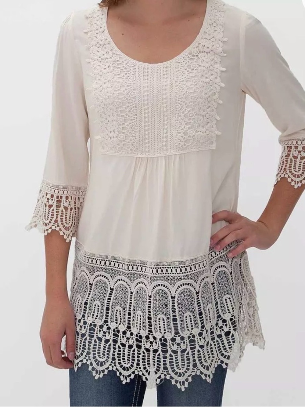 Solitaire Cream Crochet Trim Scoop-Neck Tunic